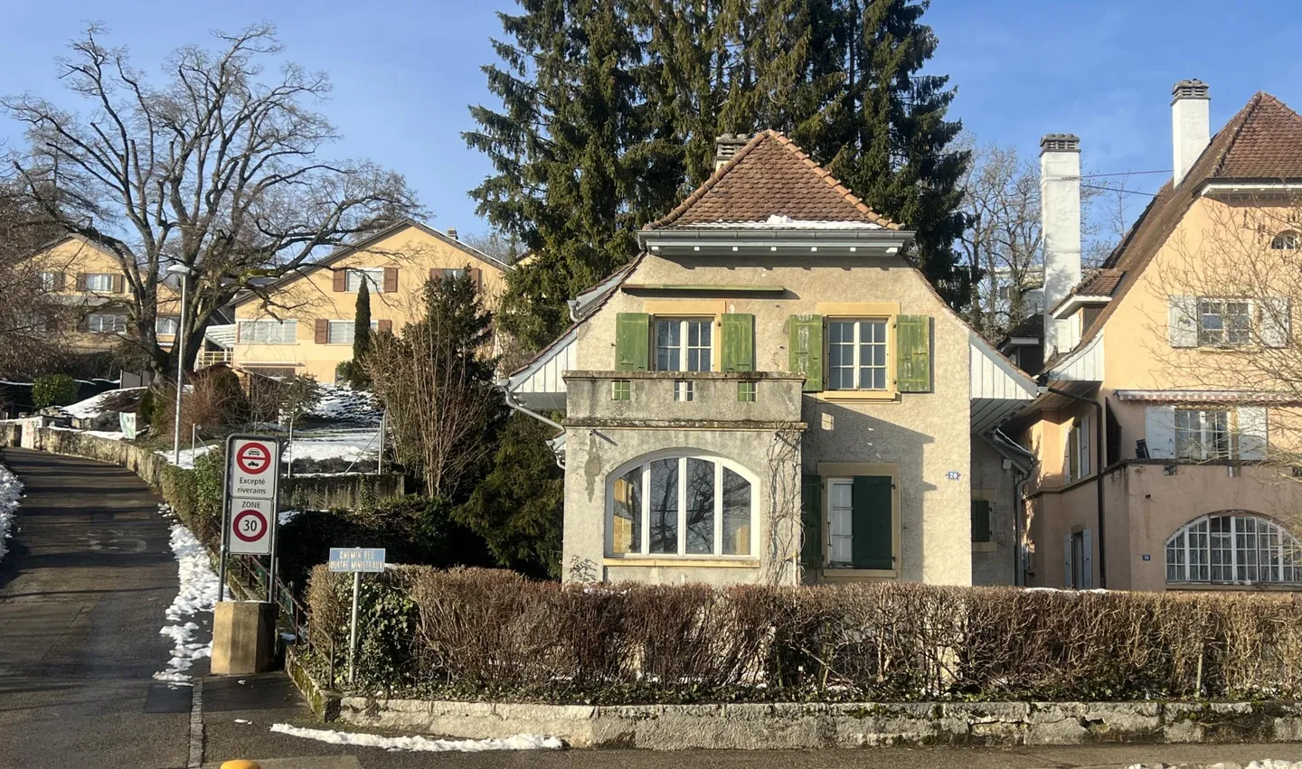 Einfamilienhaus kaufen - Foto 1 von 10