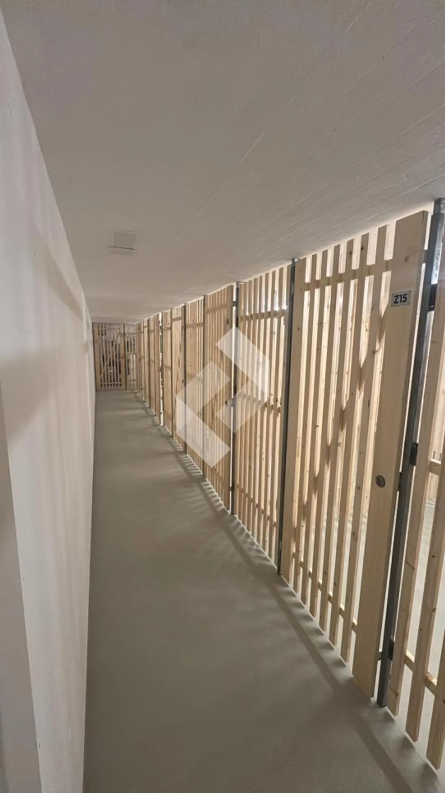 À Louer - Salles de Cave et Stockage de Différentes Tailles Disponibles Immédiatement - Photo 4 sur 9