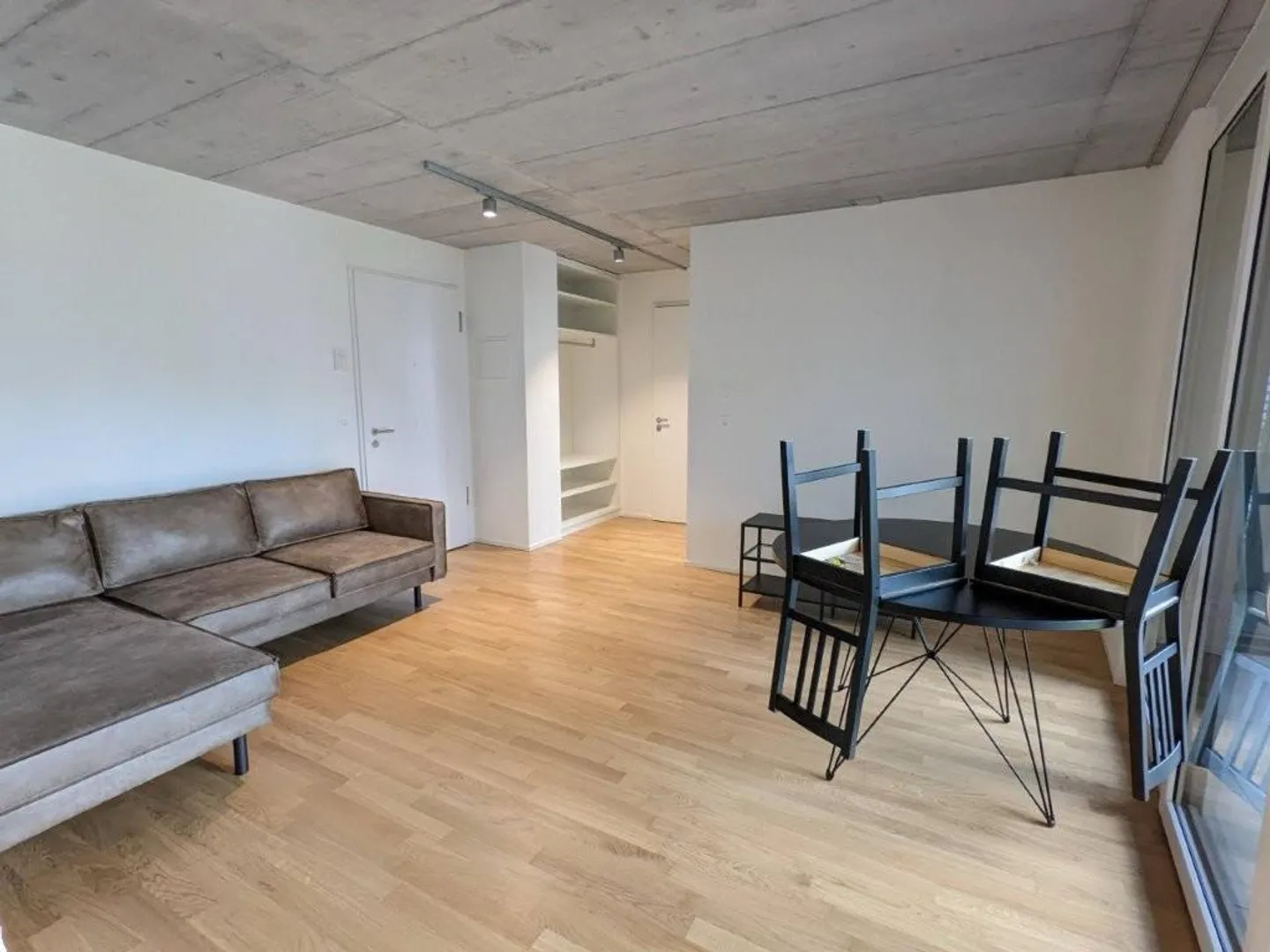 2-room apartment for rent - looking for a new tenant - Photo 2 of 7