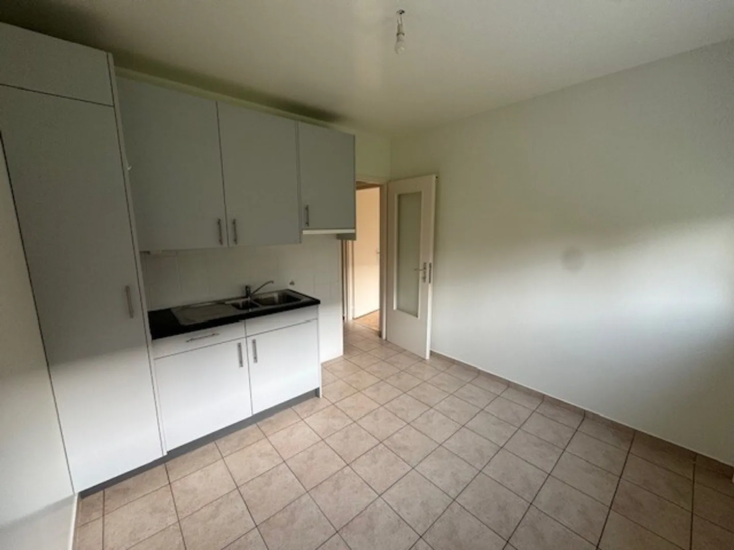 2-Zimmer-Wohnung im Erdgeschoss in Onex - Foto 4 von 6