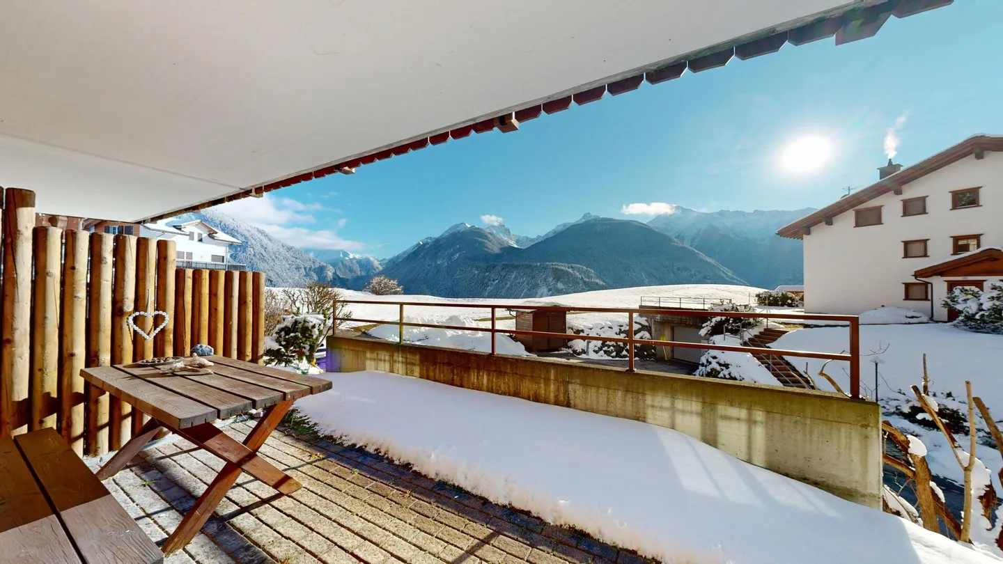 Accogliente appartamento di 2,5 stanze con vista - Foto 1 di 9