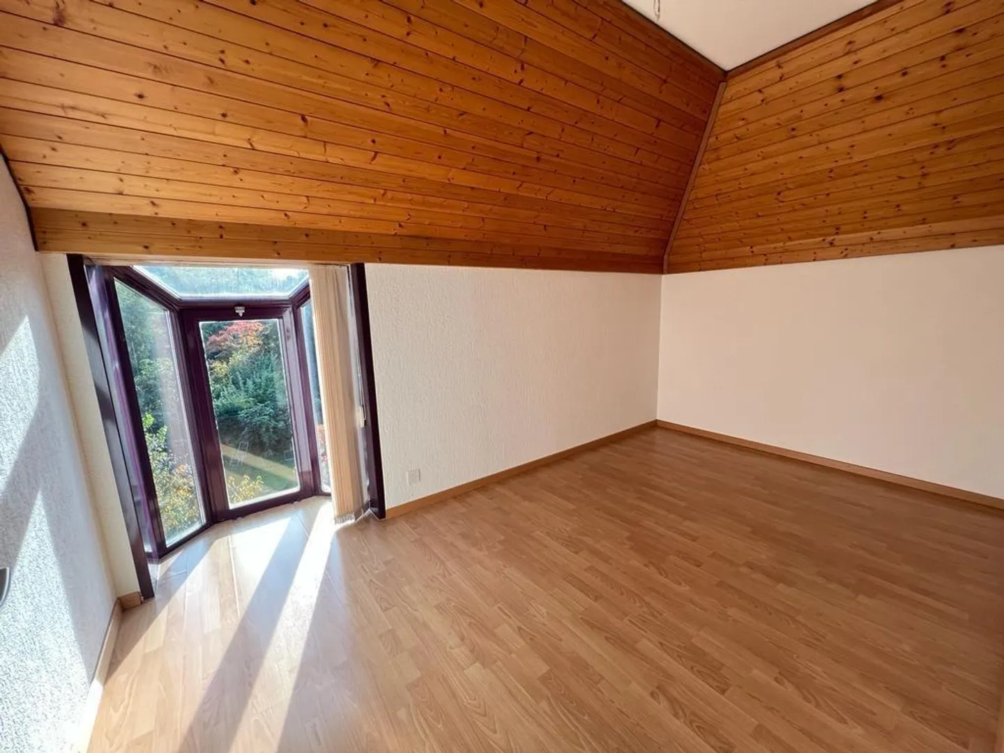 Appartamento duplex di 4,5 stanze in posizione centrale ad Aarau - Foto 6 di 12