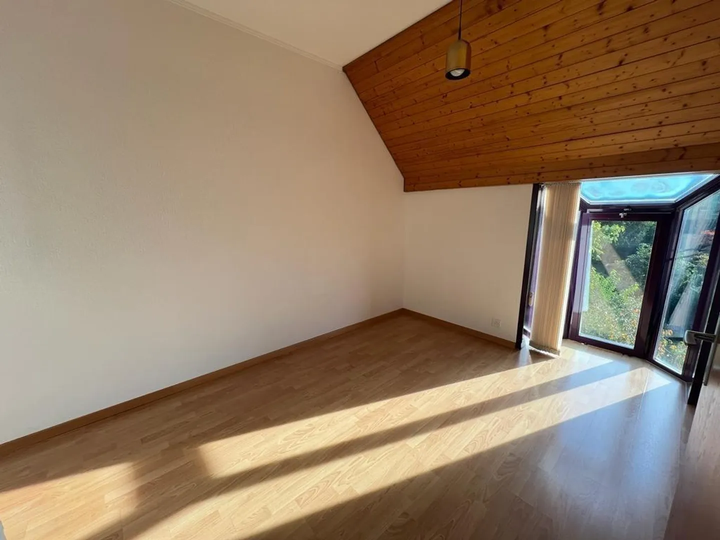 Appartamento duplex di 4,5 stanze in posizione centrale ad Aarau - Foto 7 di 12