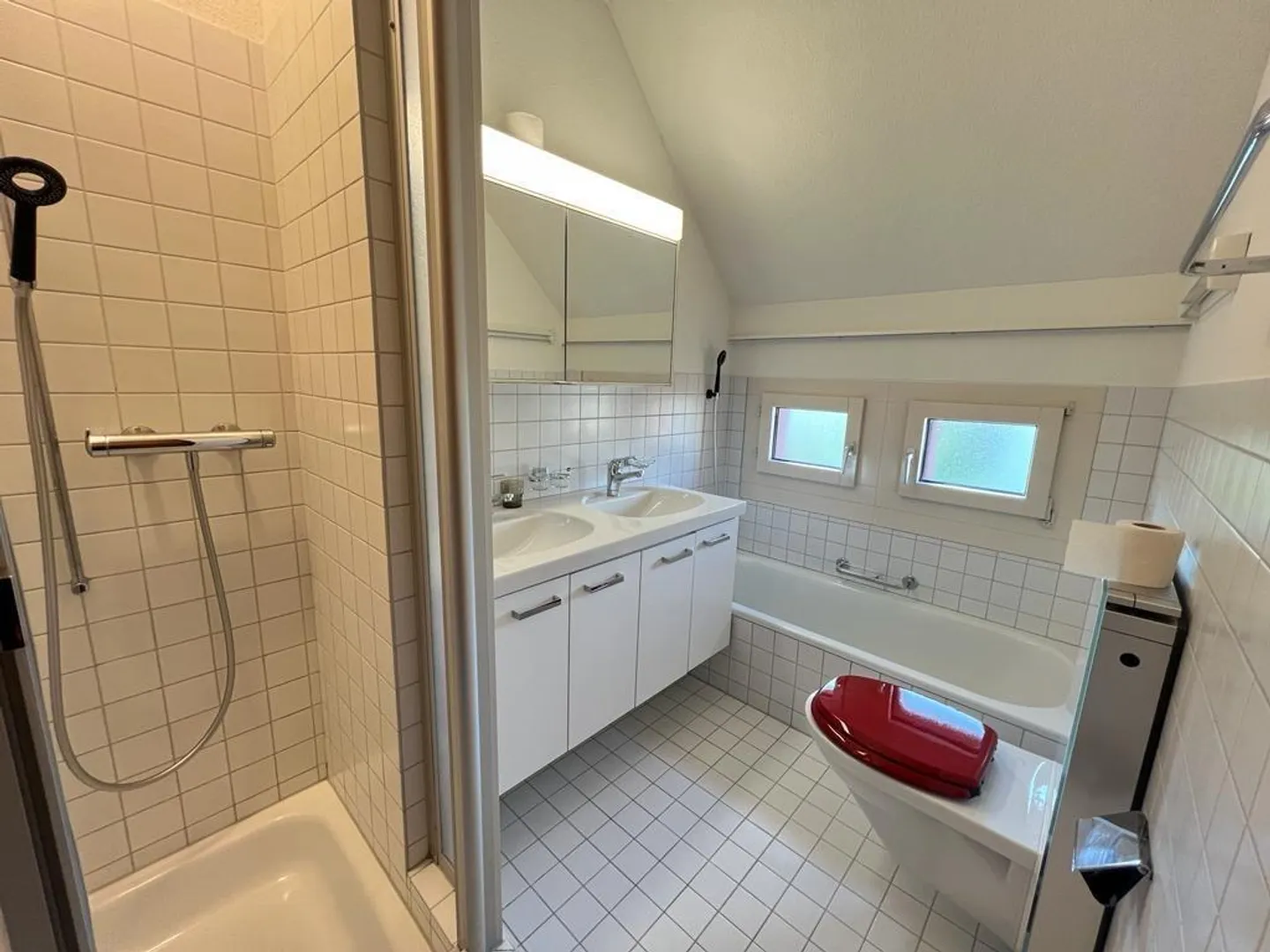 Appartamento duplex di 4,5 stanze in posizione centrale ad Aarau - Foto 10 di 12