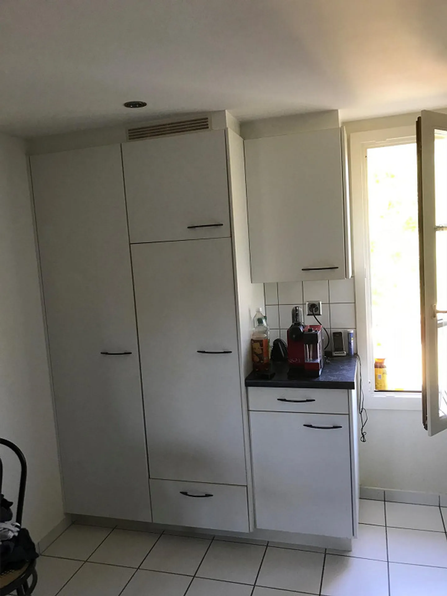 Charmante appartement de 3,5 pièces dans un immeuble ancien au centre d'Altstätten SG - Photo 6 sur 8