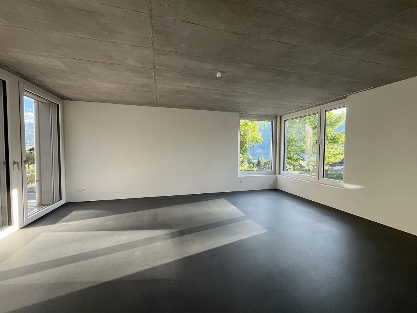 Geräumige Gartenwohnung in Malans - Foto 2 von 7