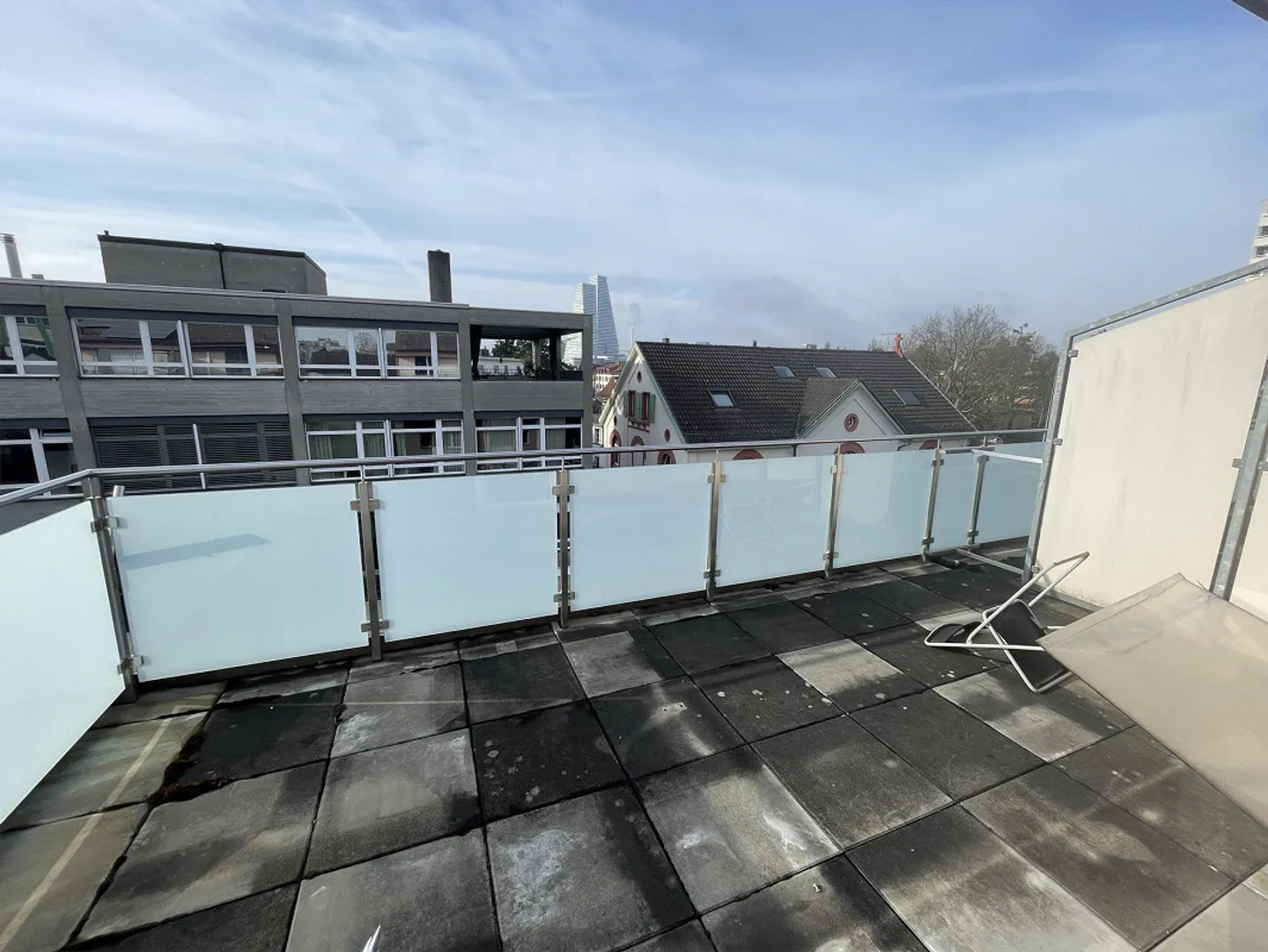 Casa unifamiliare a schiera di 6,5 stanze con garage a Birsfelden/BL - Foto 11 di 13