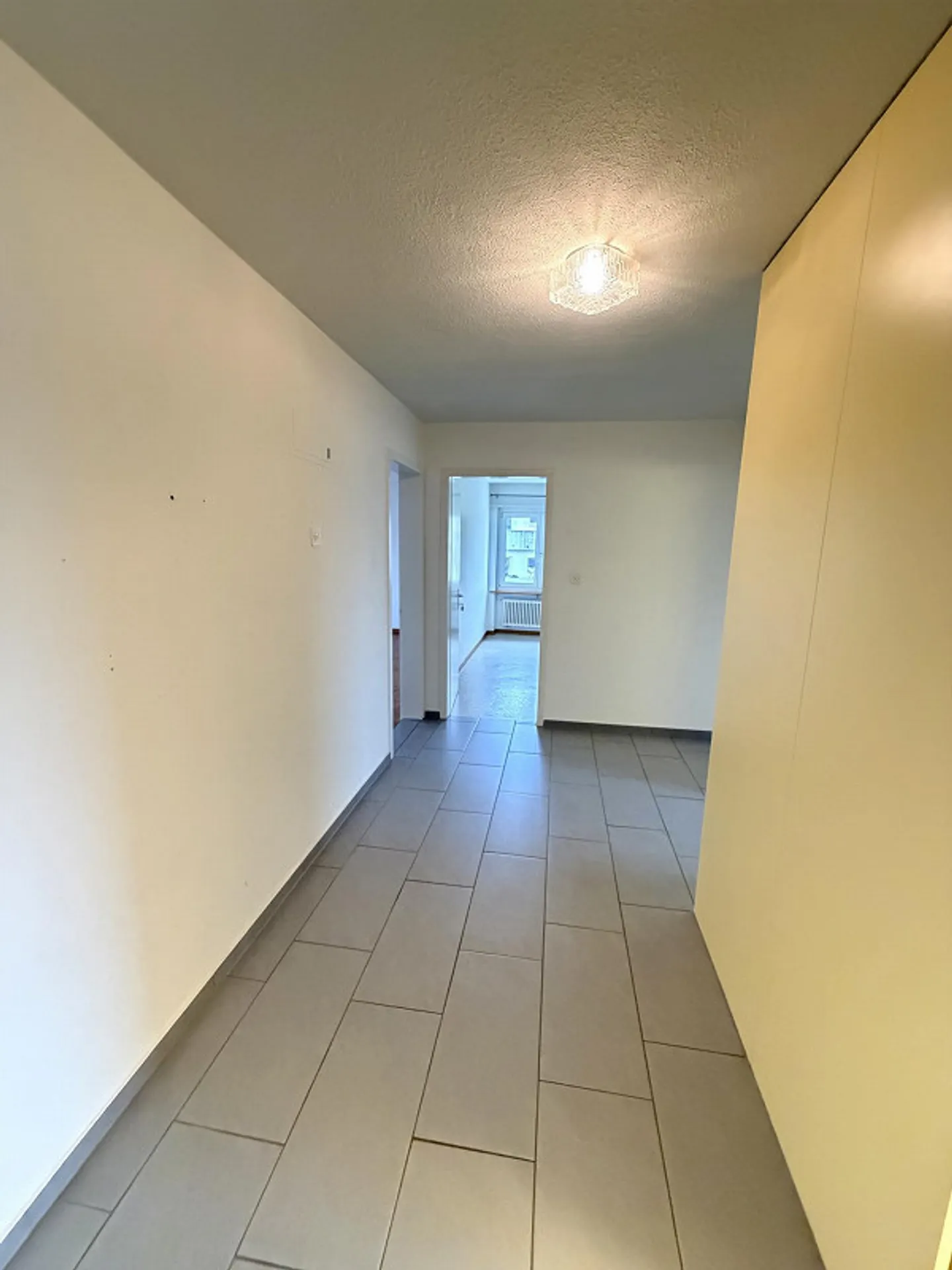 Appartement Confortable et Moderne - Photo 4 sur 8