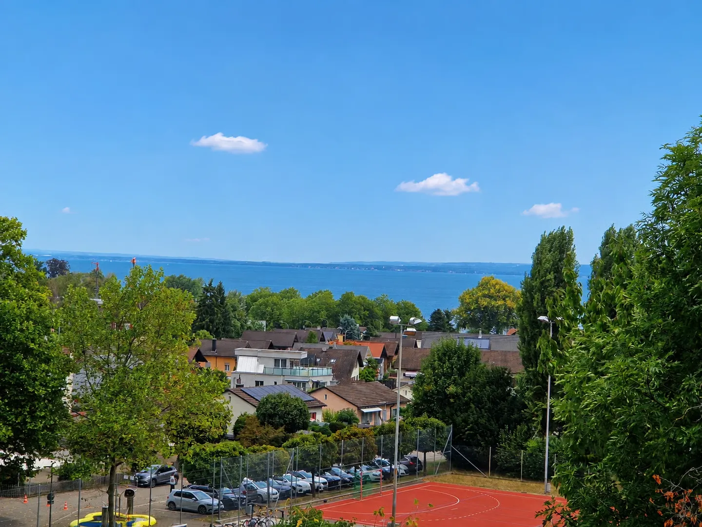 Exklusive Maisonette mit Seesicht - Foto 1 von 12