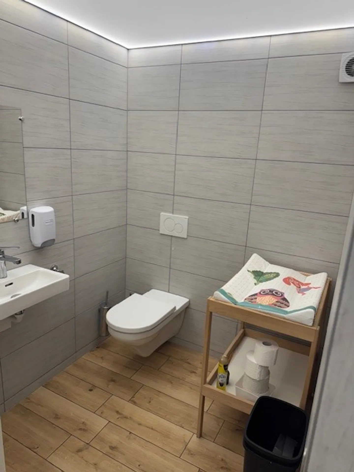 Office - Photo 5 of 12