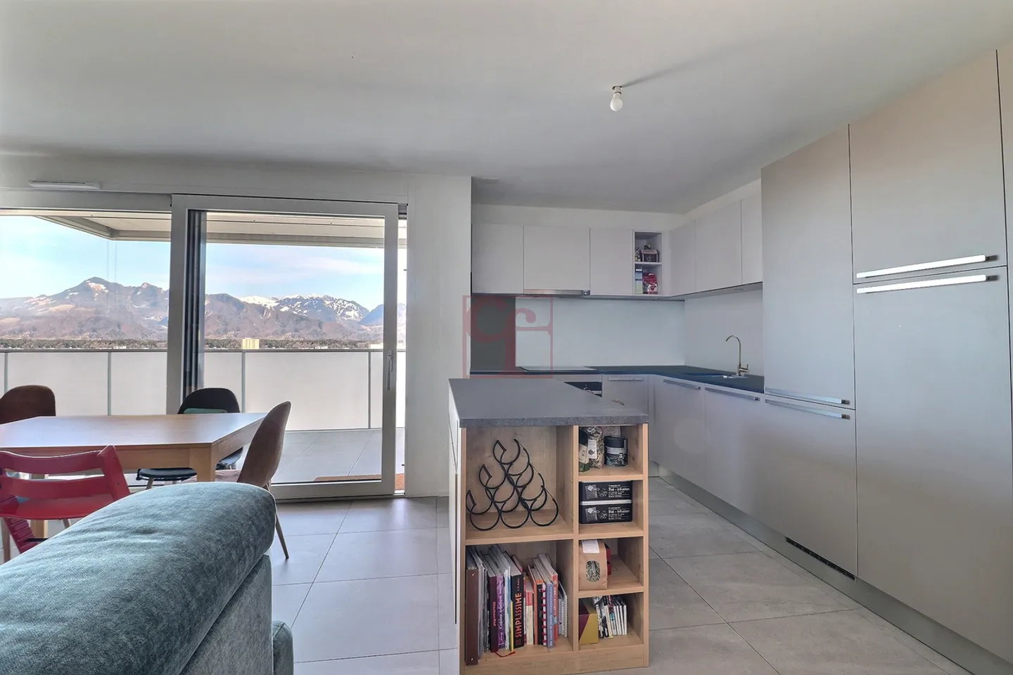 Bulle - Wunderschöne 4,5-Zimmer-Penthouse - Foto 4 von 13