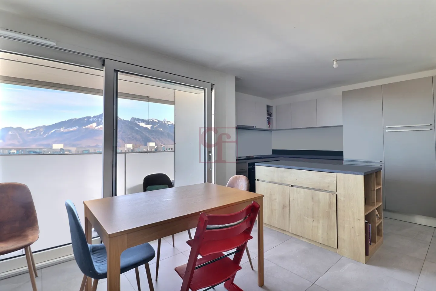 Bulle - Wunderschöne 4,5-Zimmer-Penthouse - Foto 5 von 13