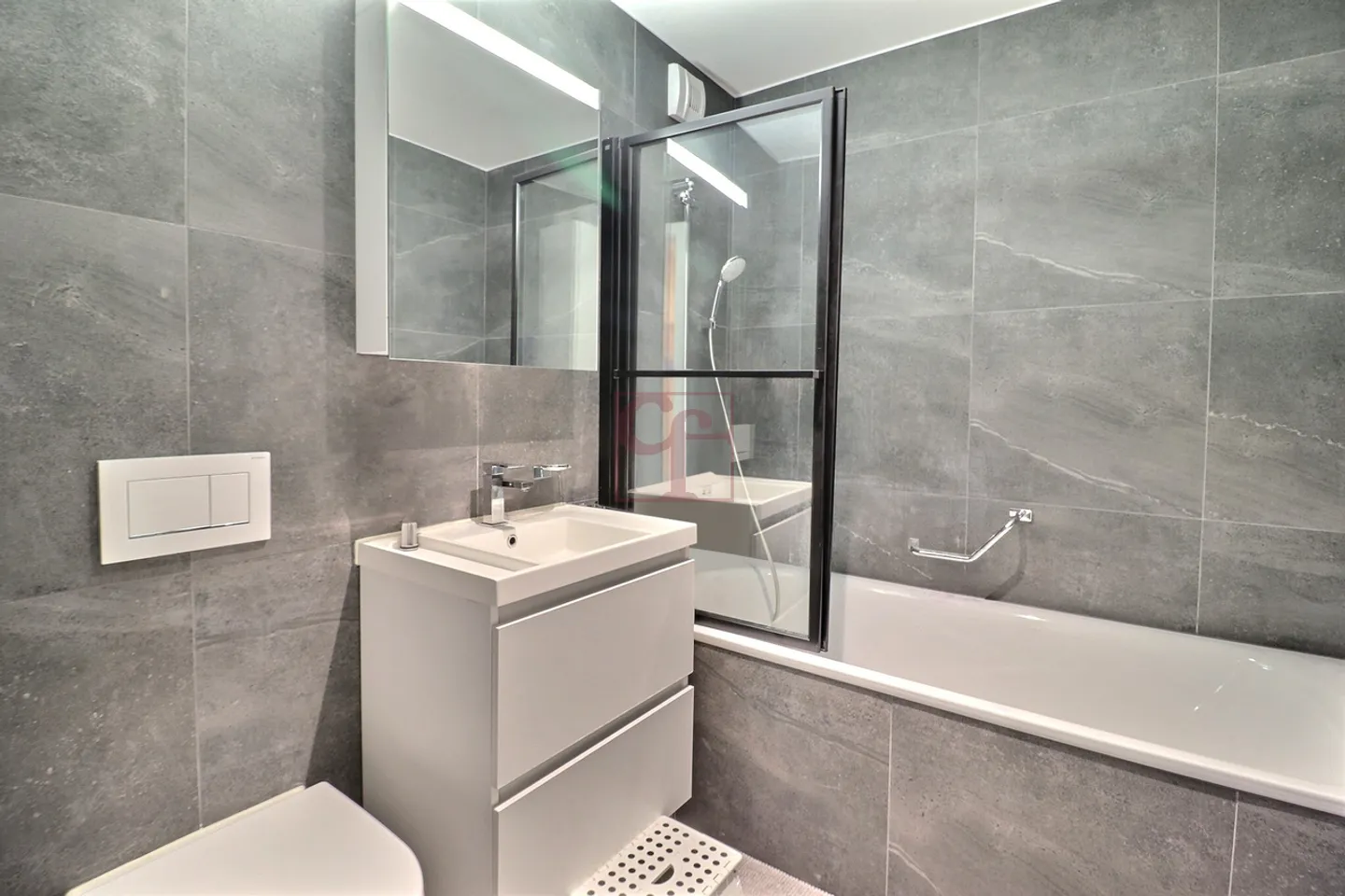 Bulle - Wunderschöne 4,5-Zimmer-Penthouse - Foto 11 von 13