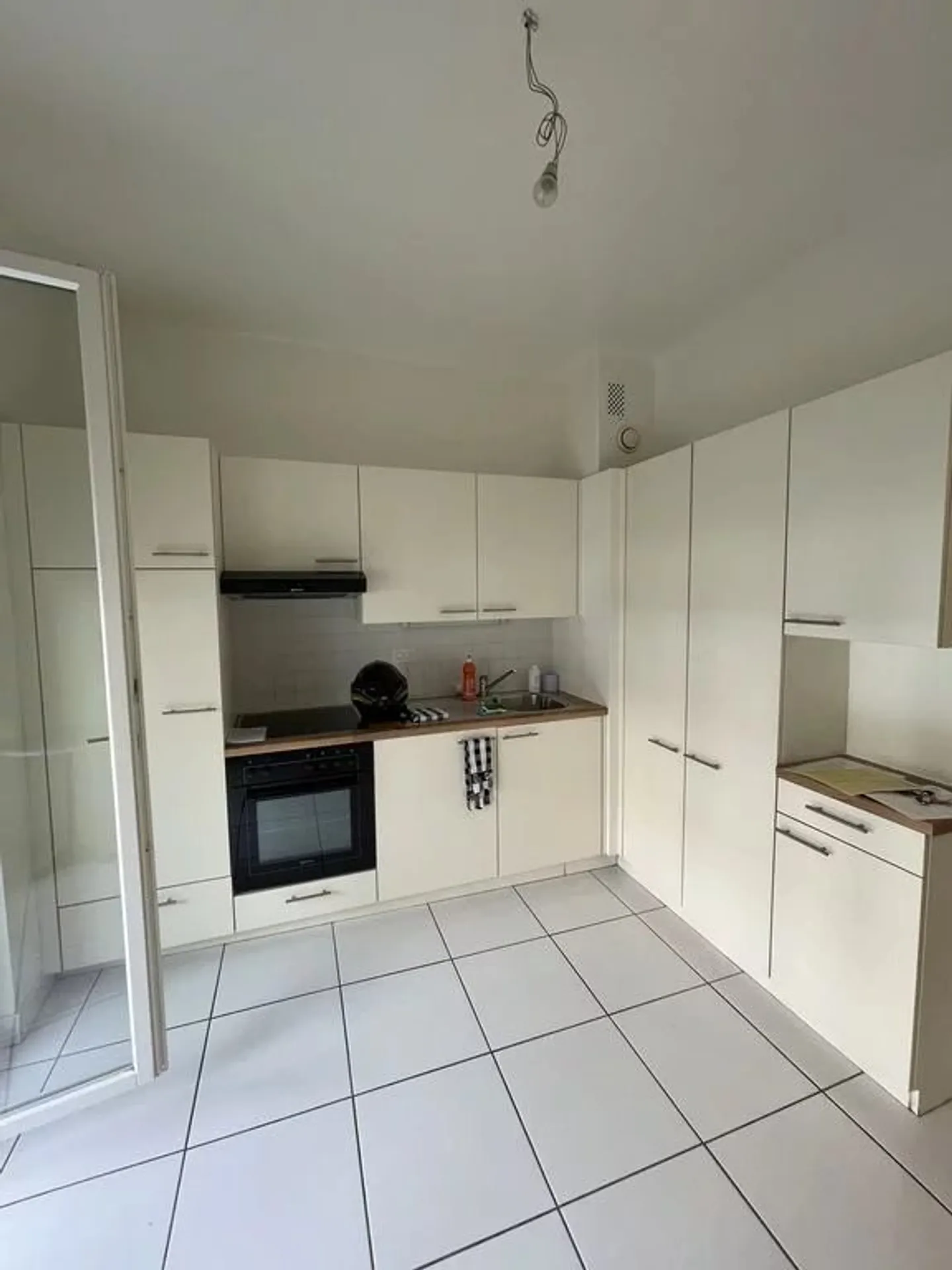 Bel Appartement dans Quartier Animé - Photo 1 sur 6