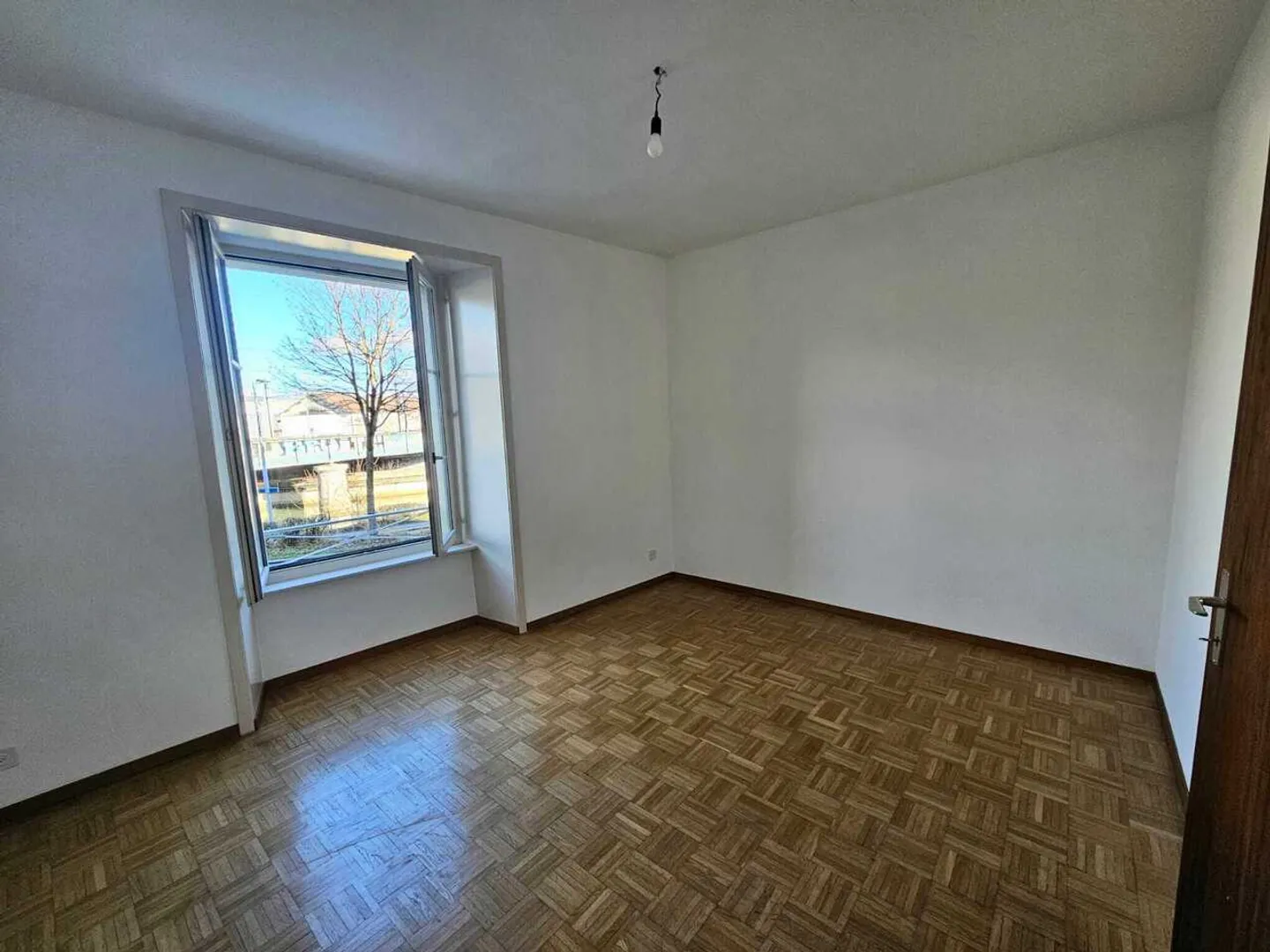 Appartamento luminoso 2,5 locali - Foto 5 di 7