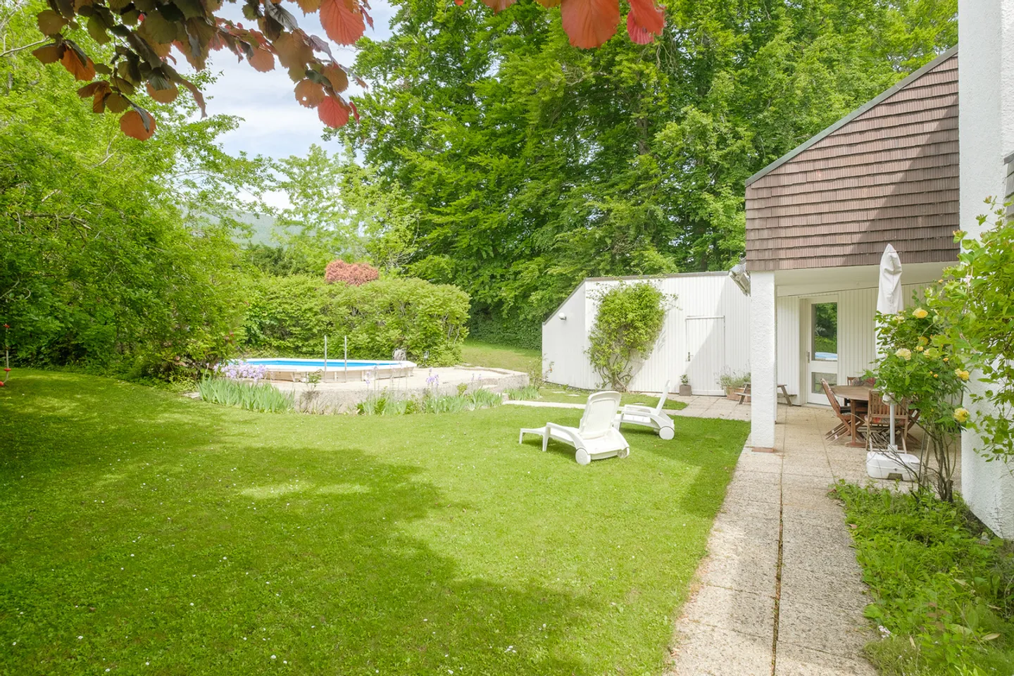 Cadre de vie privilégié pour cette propriété familiale à Gingins - Photo 1 sur 13