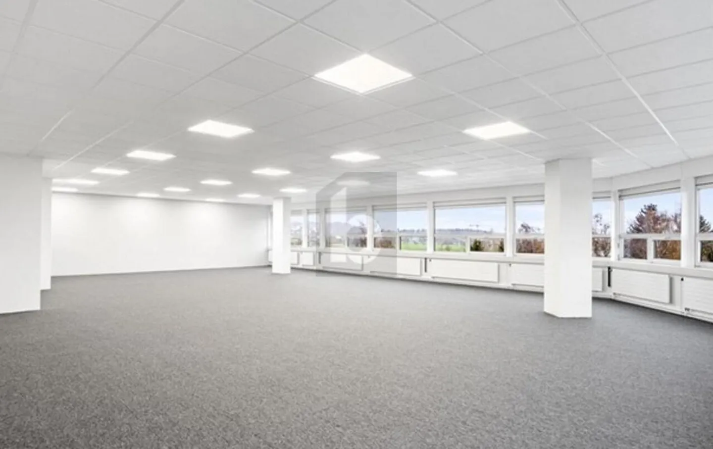GROSSZÜGIGES UND ATTRAKTIVES BÜRO - Foto 1 von 6