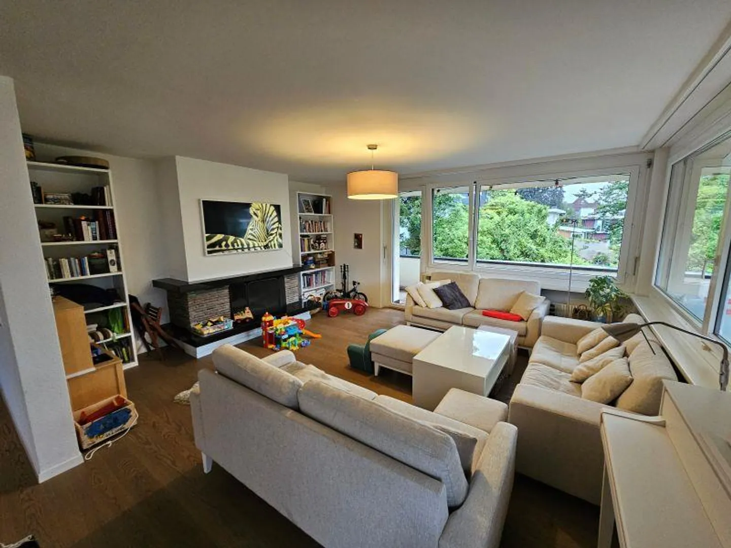 Spacious 4.5-room apartment on the ground floor - Photo 3 of 4