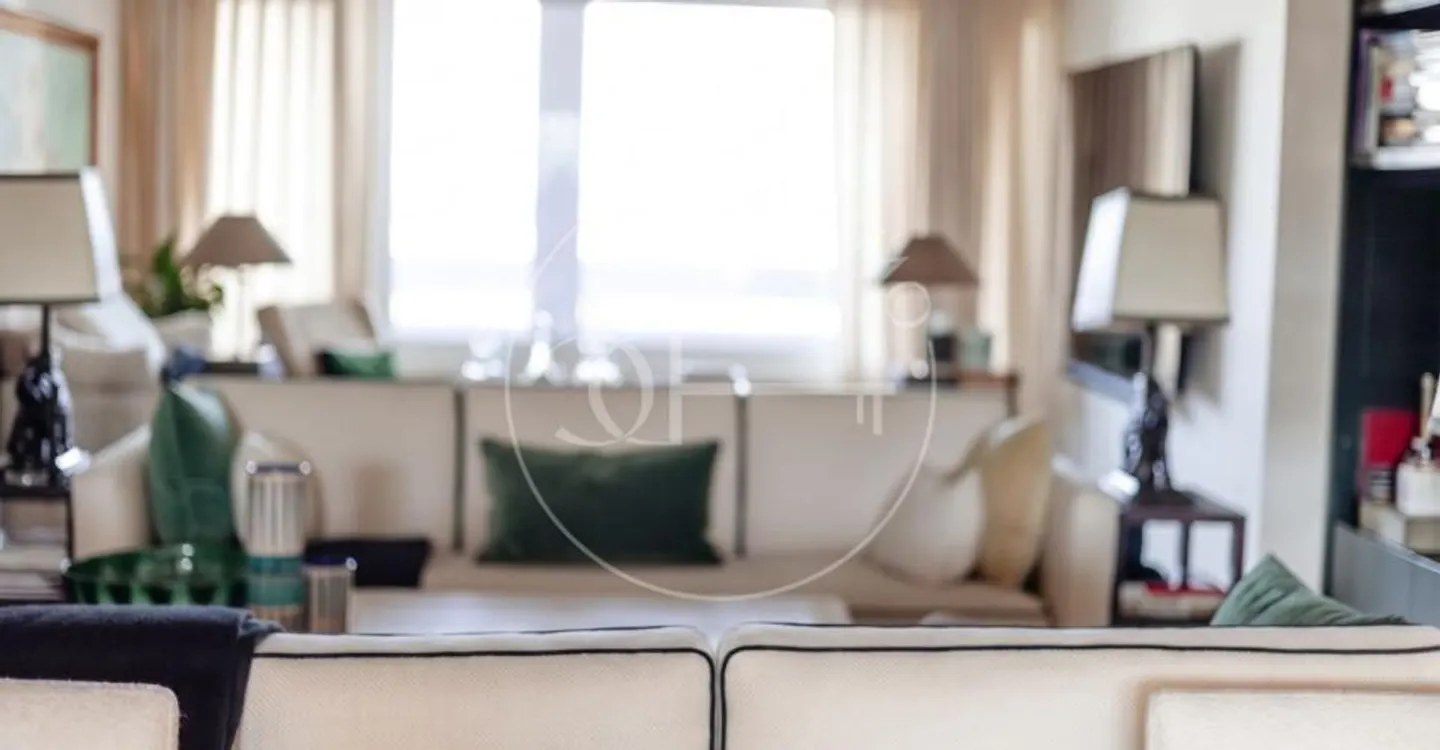 Magnifique Appartement Rénové - Photo 2 sur 7