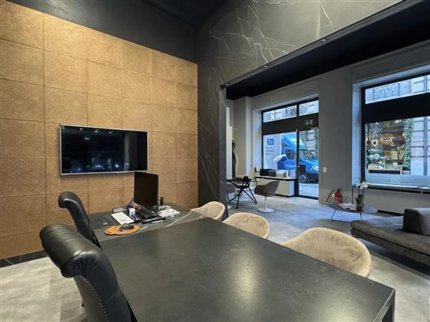 Lugano: Ufficio 1 Stanza - Foto 7 di 11