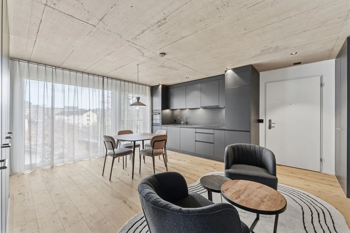 Appartement neuf meublé 1.5 pièces avec équipements de haute qualité - Photo 1 sur 8