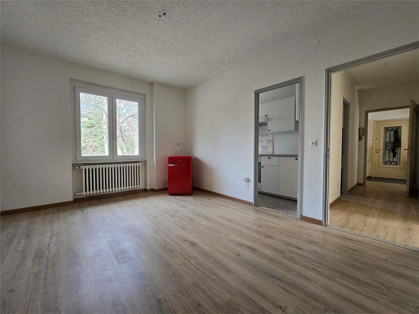 Income property with potential for value appreciation - Photo 6 of 13