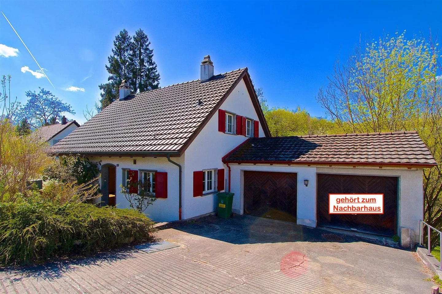 Living in Bern, single-family house with high renovation needs - Photo 1 of 15