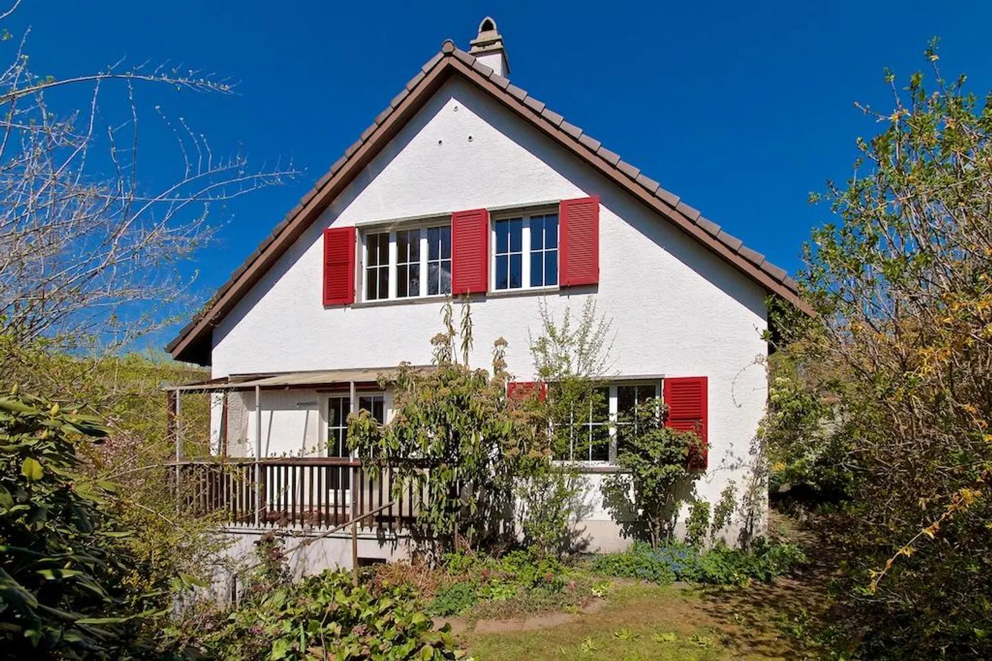 Living in Bern, single-family house with high renovation needs - Photo 3 of 15