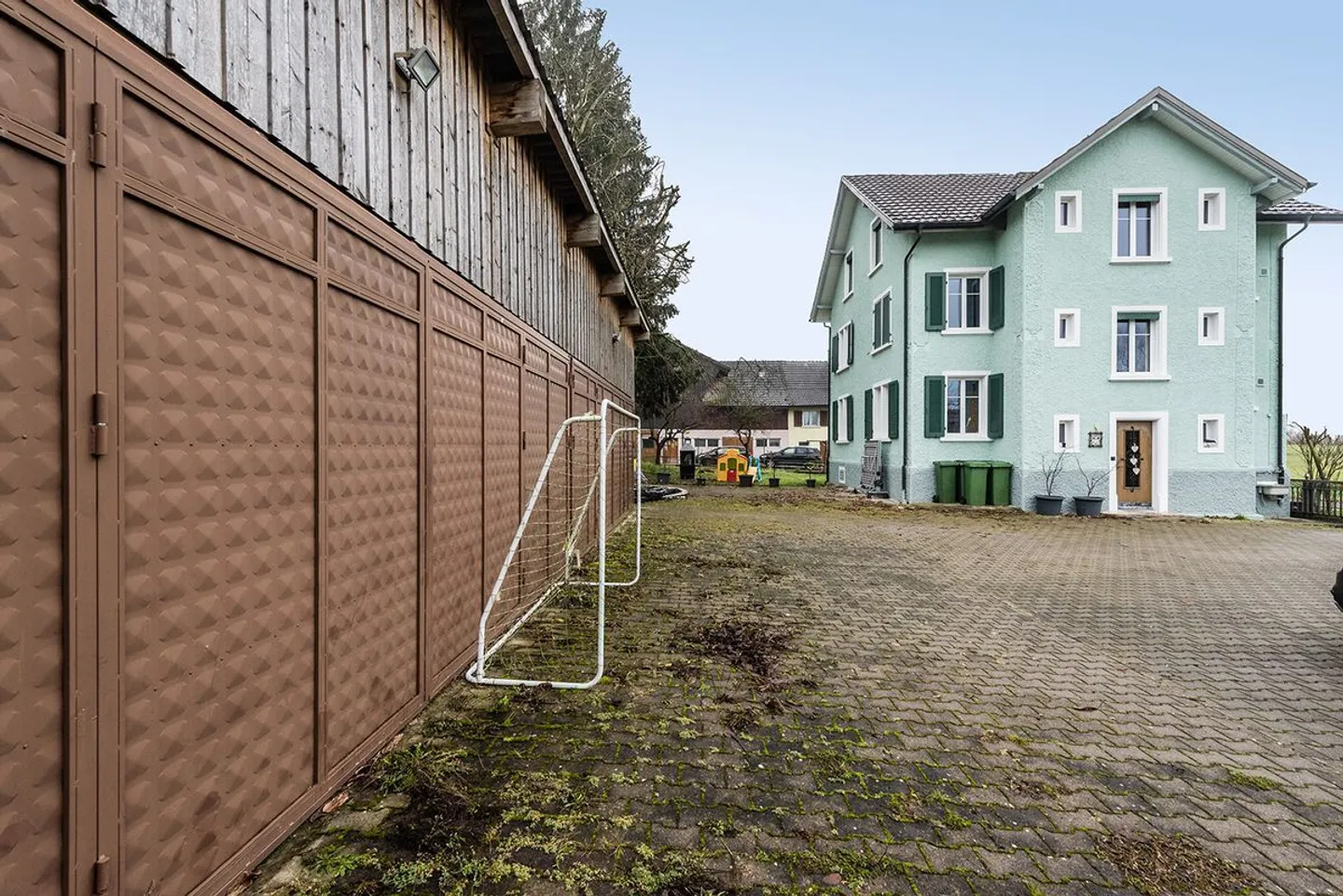 Mehrfamilienhaus mit großem Grundstück und viel Potenzial in Münchwilen - Foto 12 von 13
