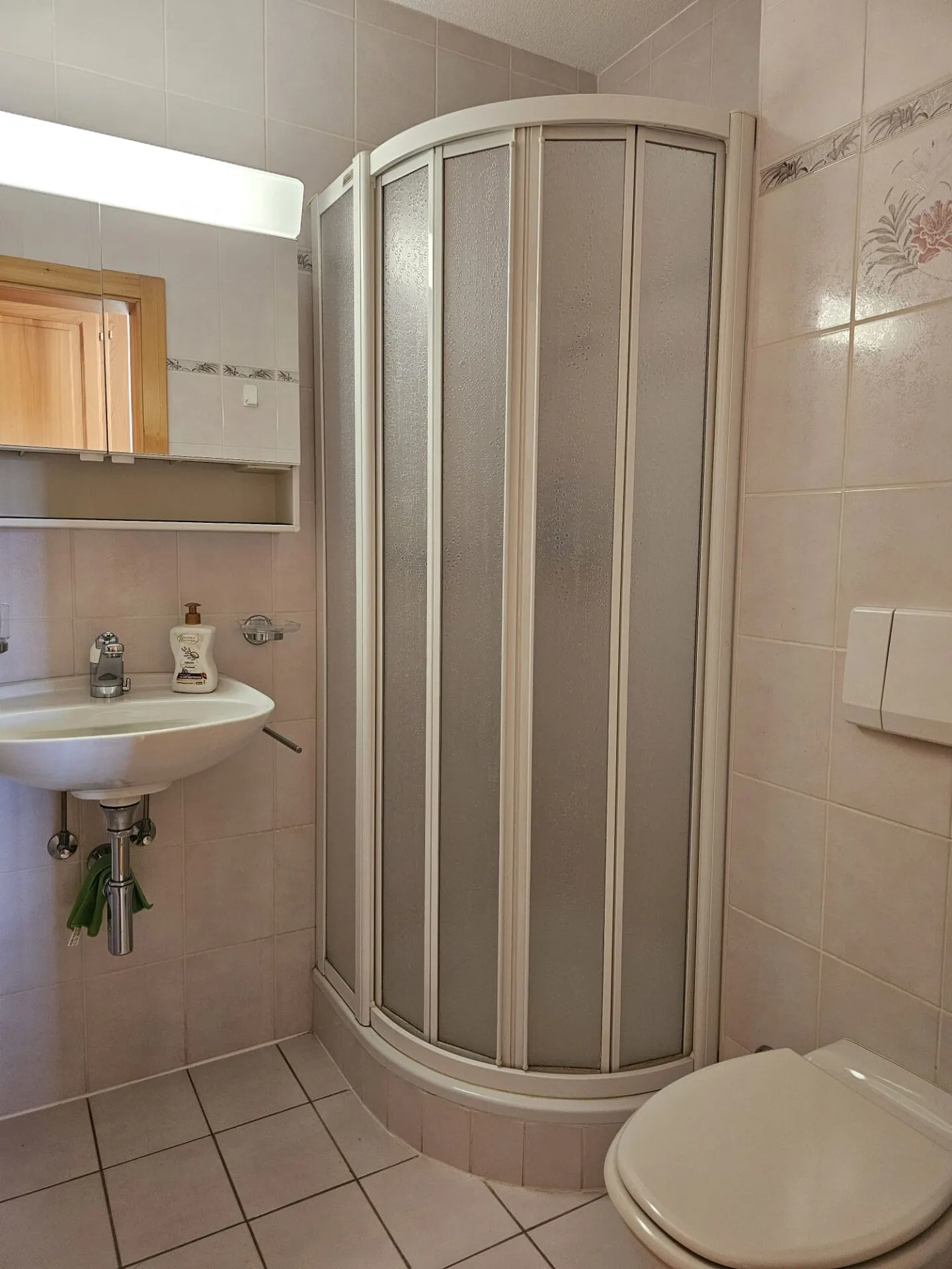 4-room apartment in Villars-sur-Ollon - available for winter season rental - Photo 8 of 12