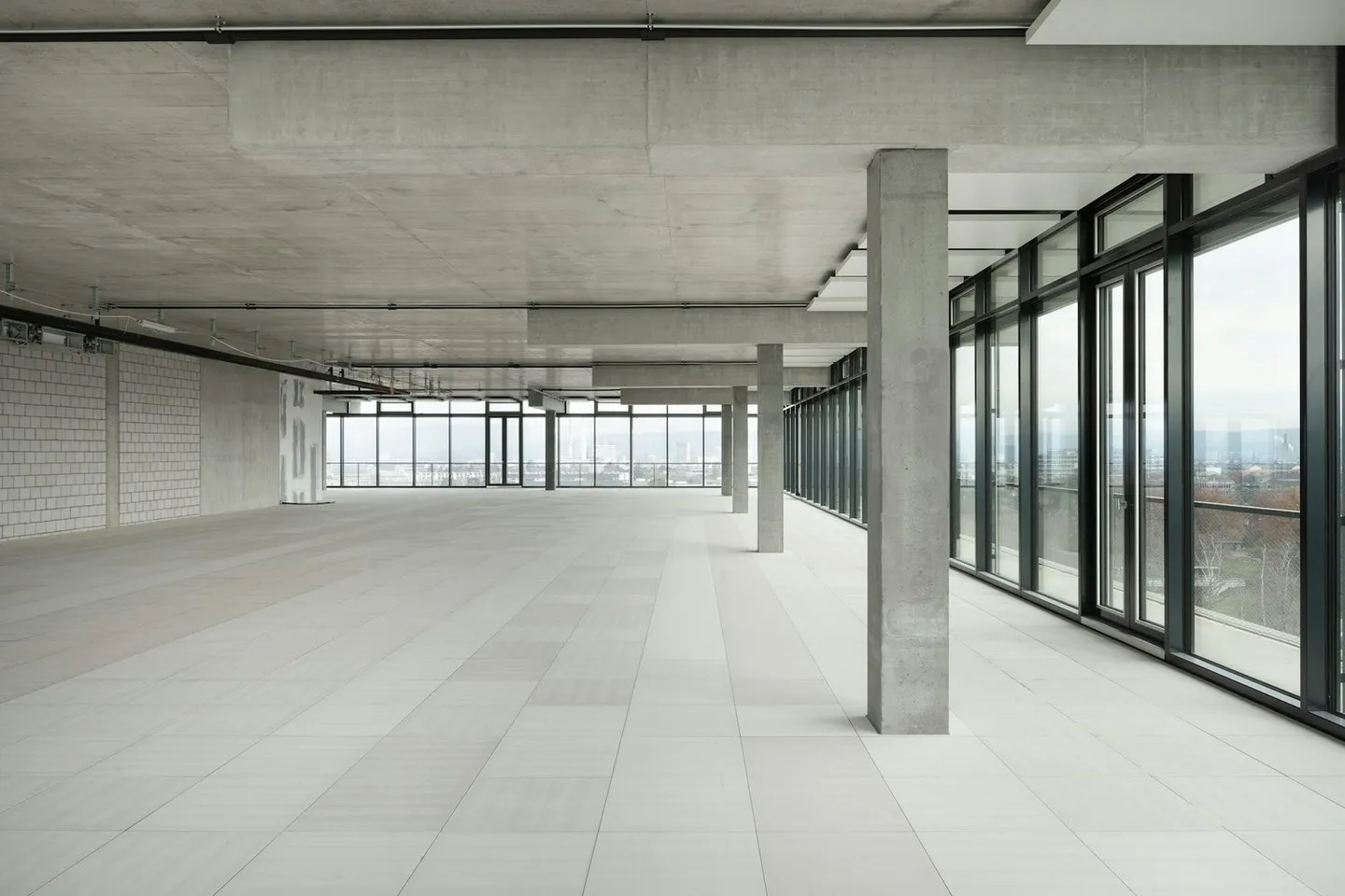ALBA HAUS - Un siège qui montre une attitude - 1'440 m² dans l'ALBA HAUS - Photo 4 sur 10