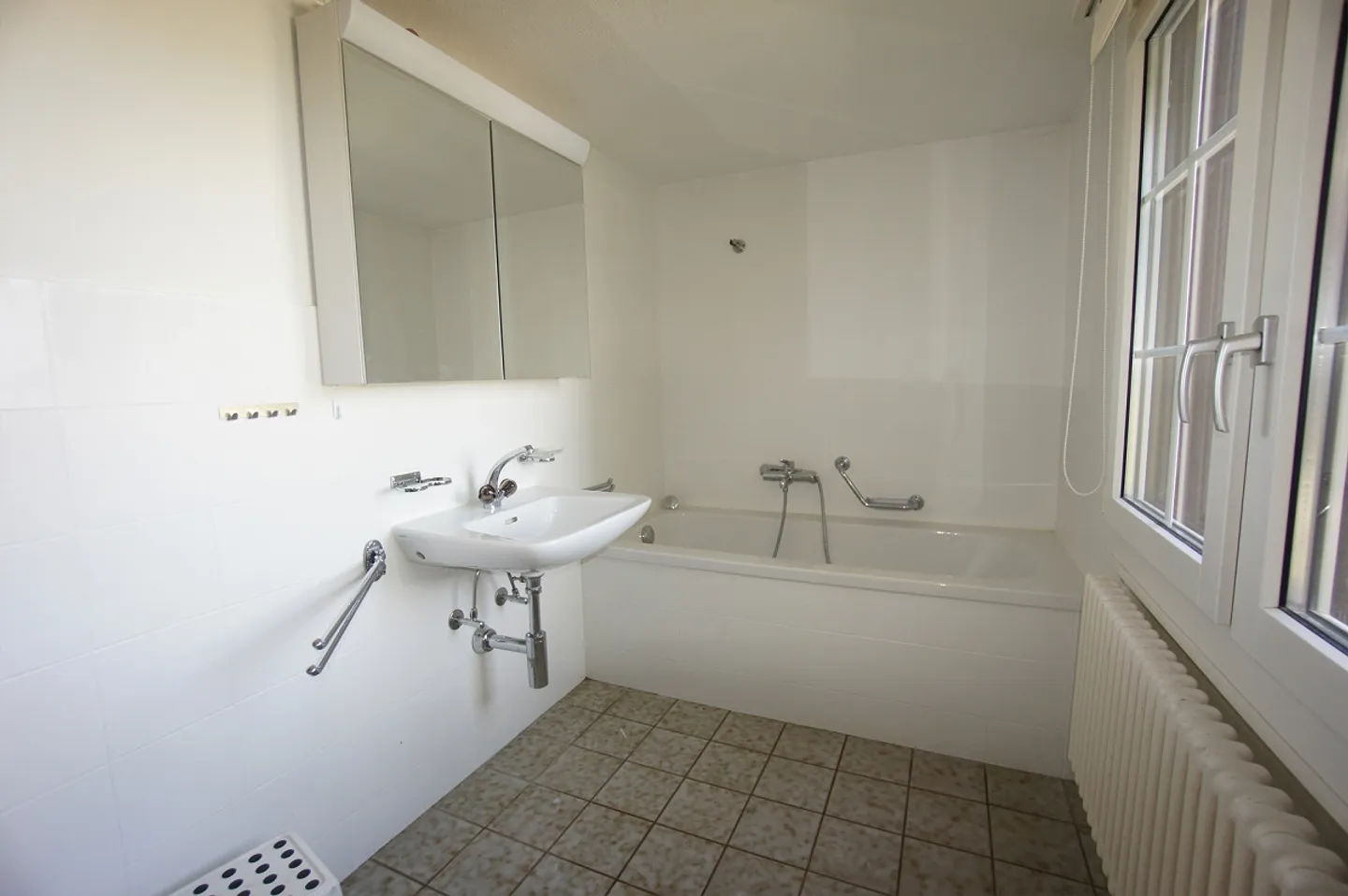 Familienfreundliches Haus in Wädenswil - Foto 7 von 15