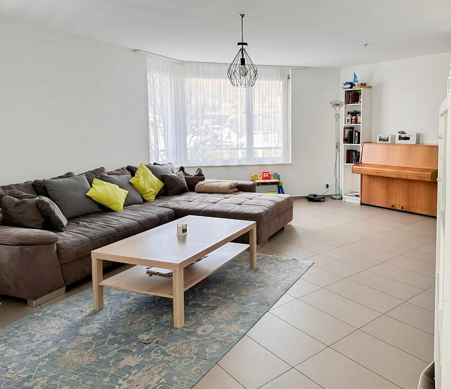 Beautiful, modern apartment in Schachen! - Photo 3 of 13