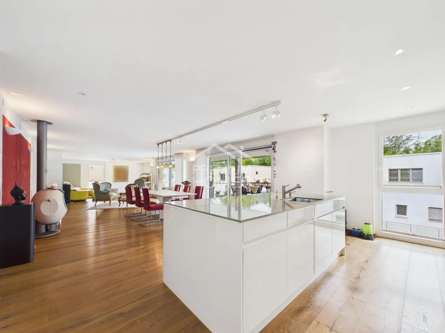 Apartment for sale - Photo 1 of 12