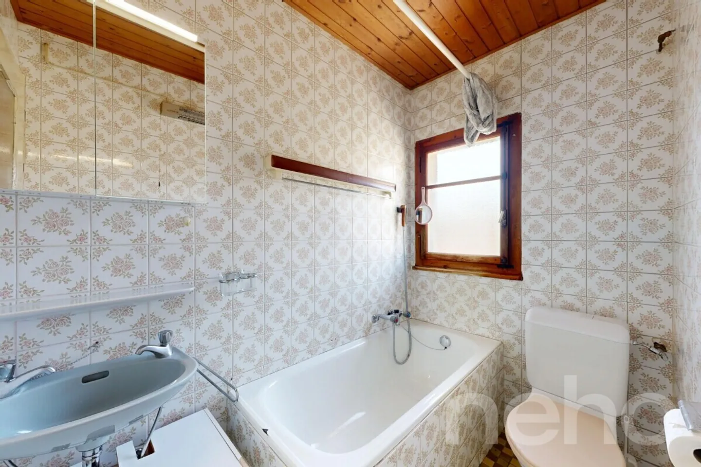 Incantevole appartamento di 3 stanze di 48 mq con grande potenziale all'ultimo piano - Foto 7 di 12