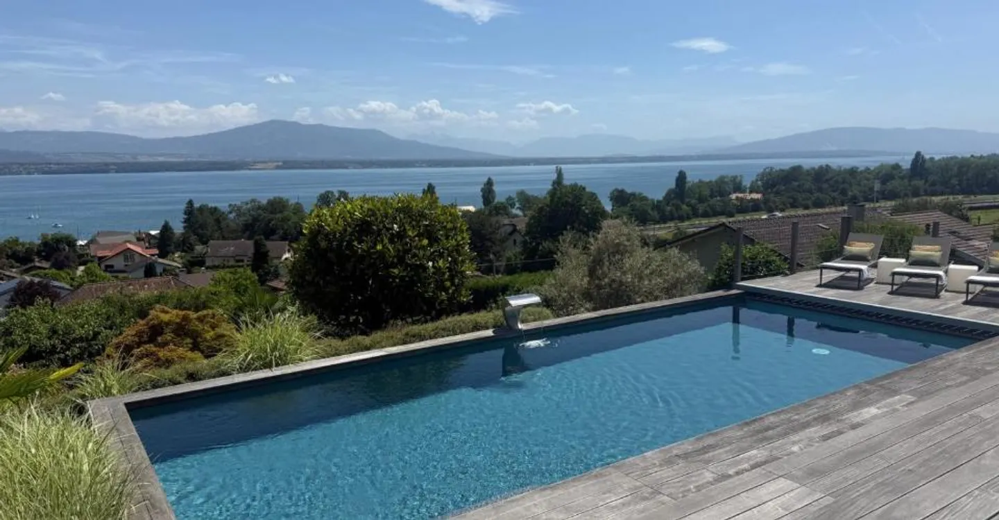 Villa eccezionale con vista sontuosa! - Foto 3 di 10