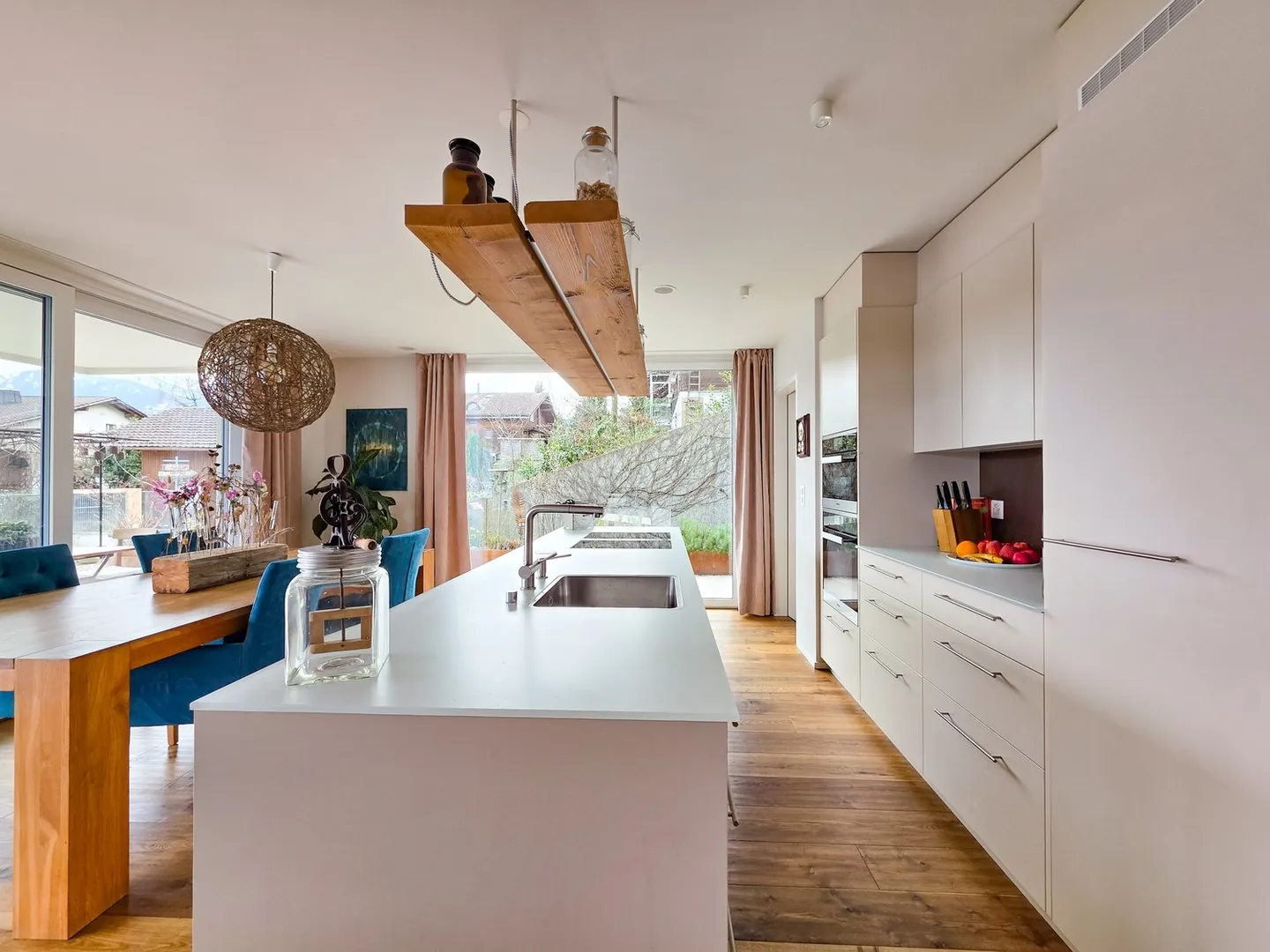 Appartamento Lussuoso con Vista sul Lago - Foto 7 di 31