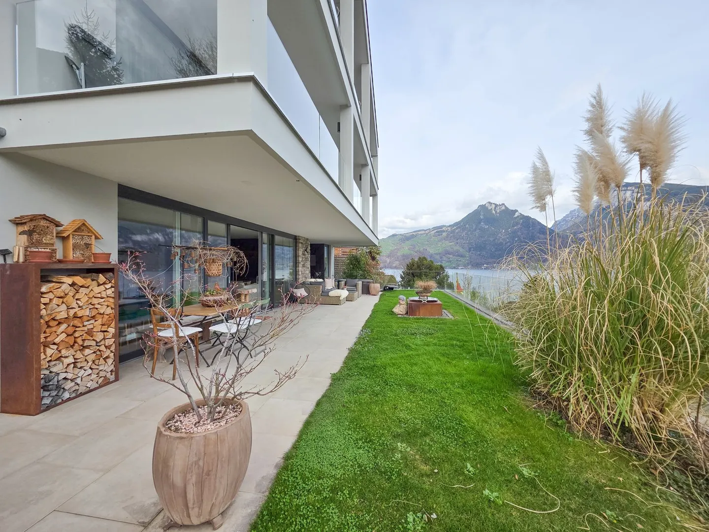 Appartamento Lussuoso con Vista sul Lago - Foto 25 di 31