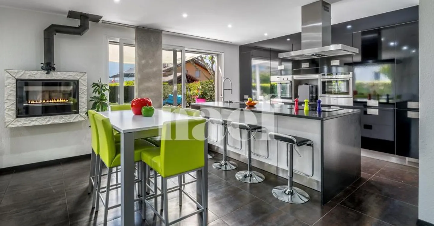 Superbe Maison Individuelle avec Piscine - Photo 5 sur 12