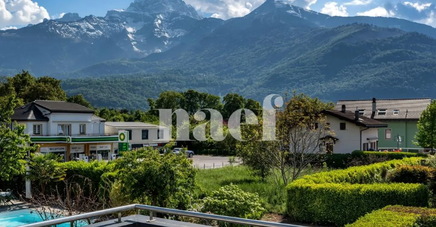 Superbe Maison Individuelle avec Piscine - Photo 4 sur 12