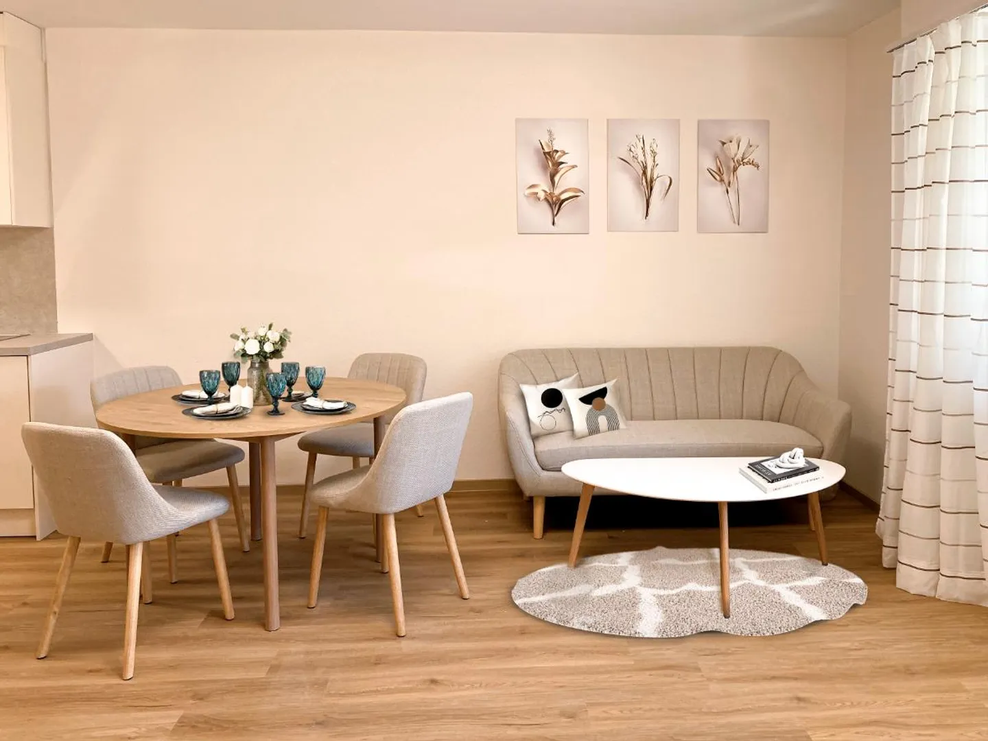 Completamente arredato e nuovo – Lavatrice nell'appartamento – 5 min dalla stazione di Basilea SBB - Foto 1 di 4