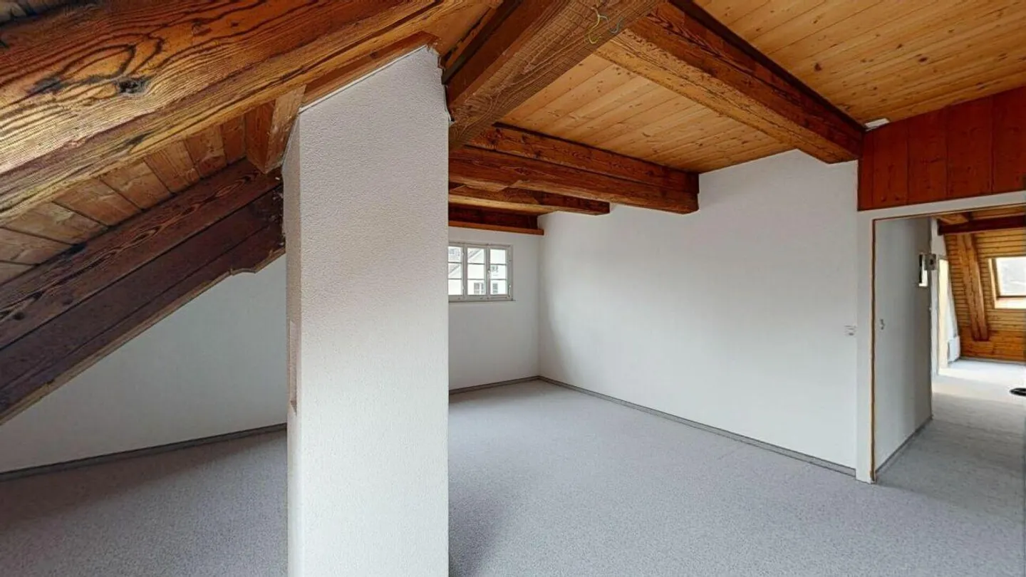 4.5 Room Maisonette Apartment / Can Also Be Used as an Office - Photo 8 of 14