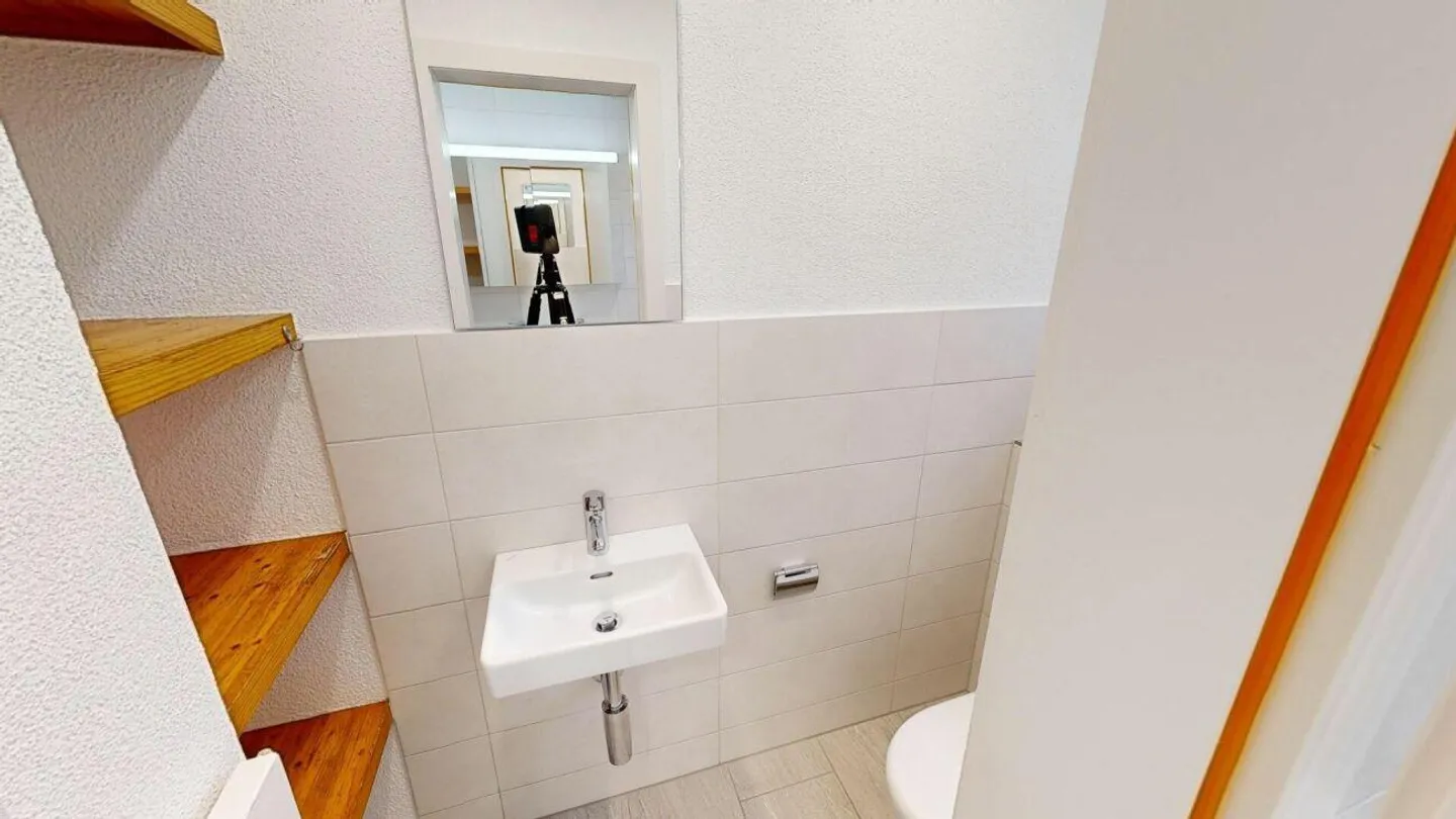 4.5 Room Maisonette Apartment / Can Also Be Used as an Office - Photo 5 of 14