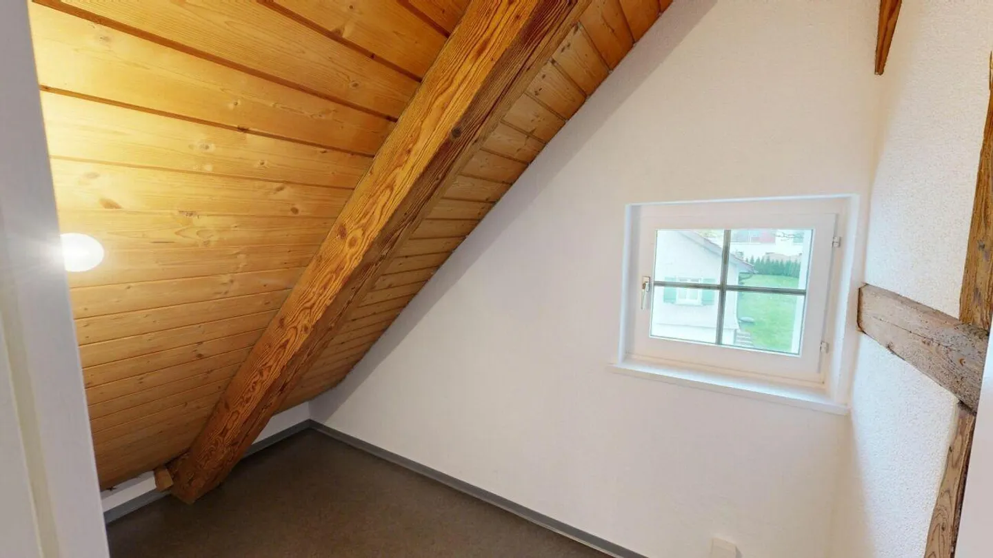 4.5 Room Maisonette Apartment / Can Also Be Used as an Office - Photo 9 of 14