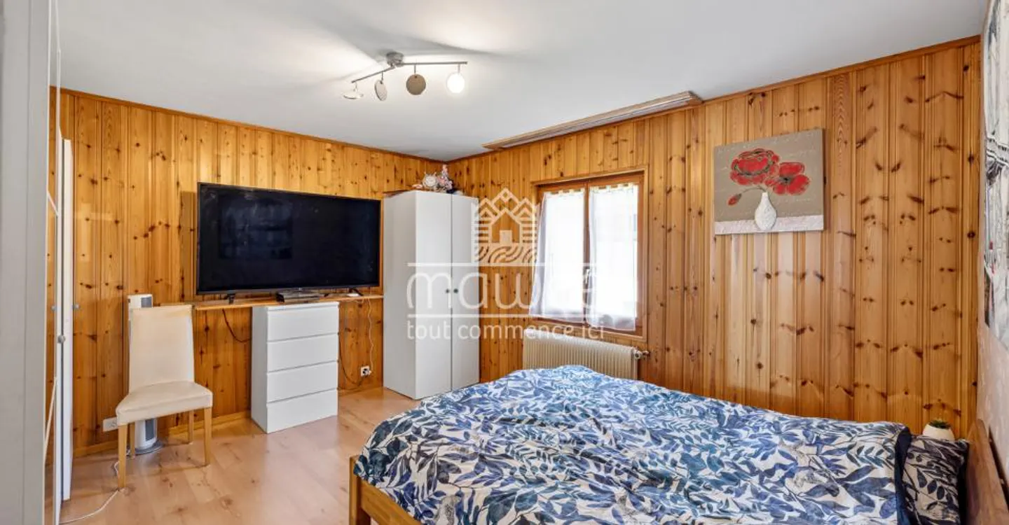 Selten auf dem Markt – Villa mit Studio und hohem Potenzial! - Foto 11 von 12