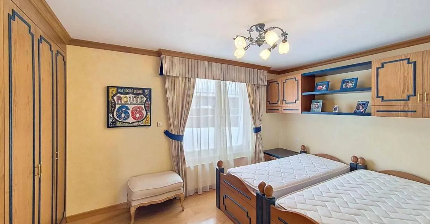 Spacious 7.5 rooms ideally located in the heart of the resort - Photo 7 of 9
