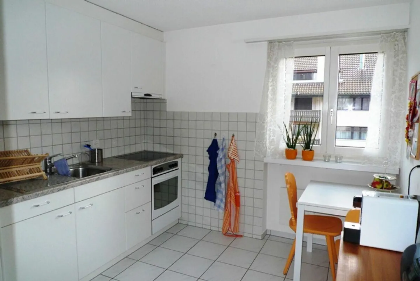 3.5-Zimmer-Wohnung mit sonnigem Balkon an ruhiger Wohnlage - Foto 3 von 6