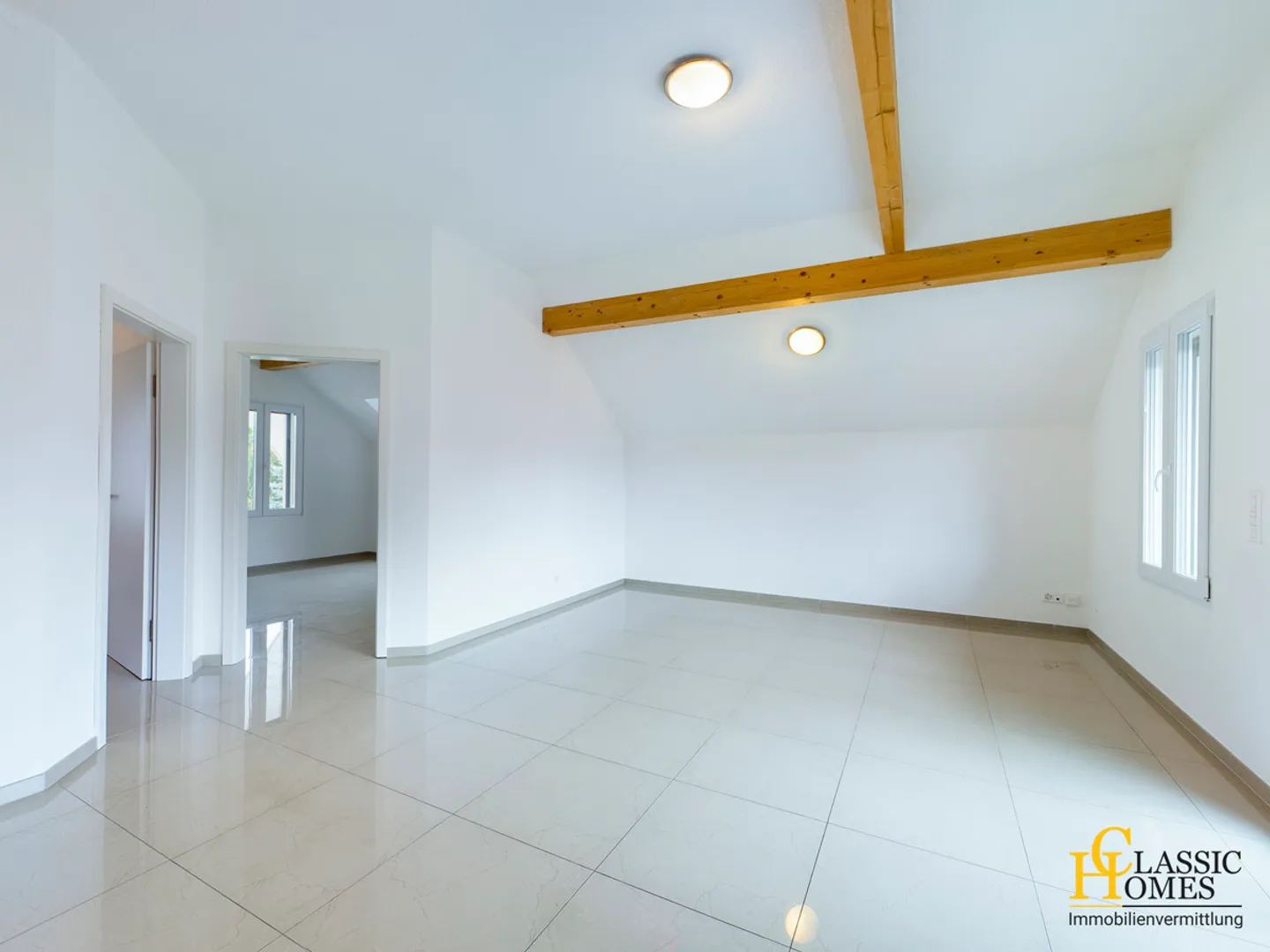 Newly Renovated Multi-Family House - Gross Yield 4.6% - Photo 7 of 15