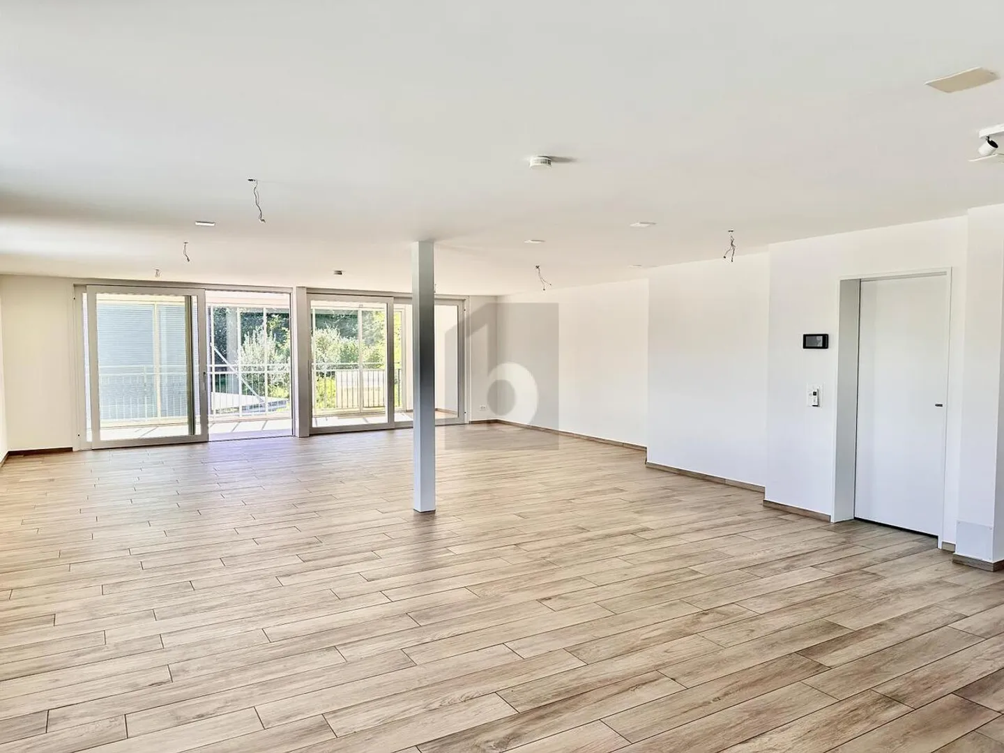 Hochwertige Bürofläche - Foto 2 von 6