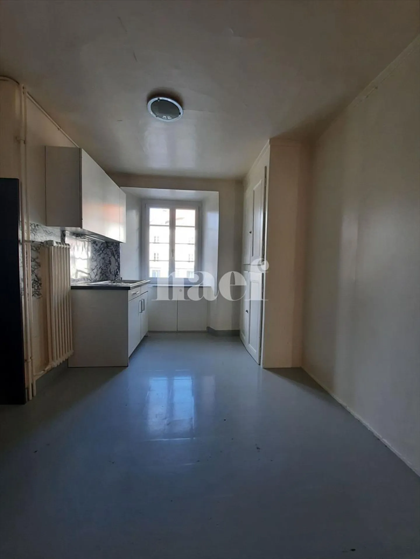 Appartamento 4 locali - Foto 8 di 10